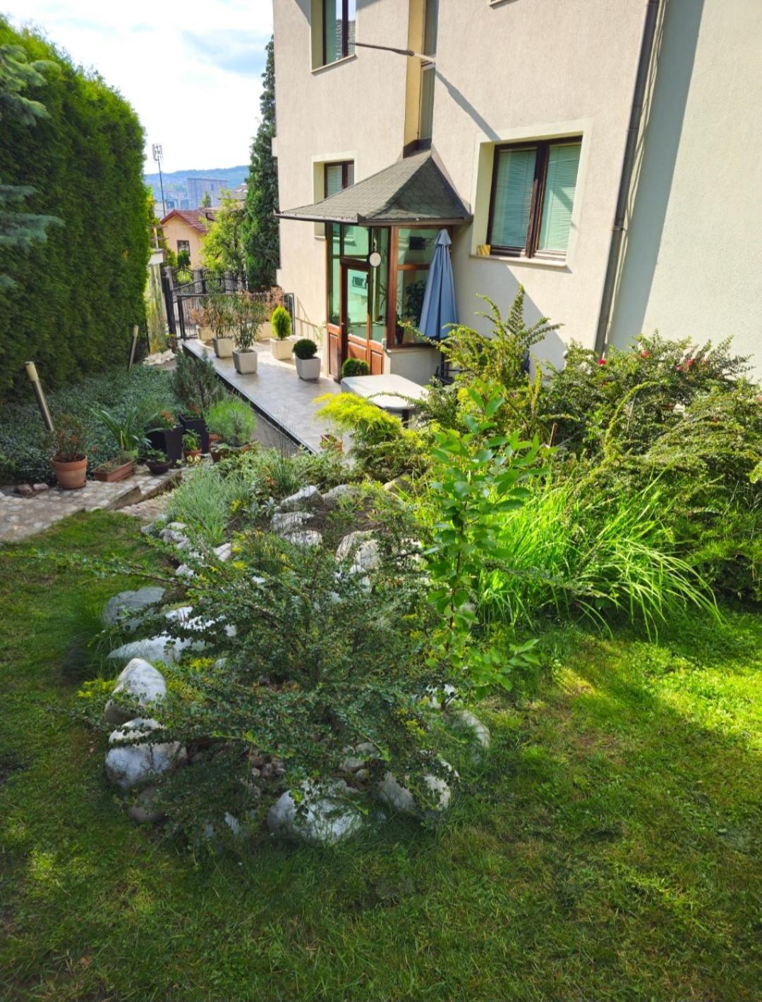 Peaceful Vacation Villa & Garden Saraievo Exterior foto