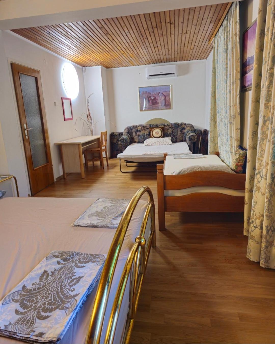 Peaceful Vacation Villa & Garden Saraievo Exterior foto